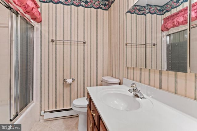 936 EMILY DR, Mechanicsburg, PA 17055
