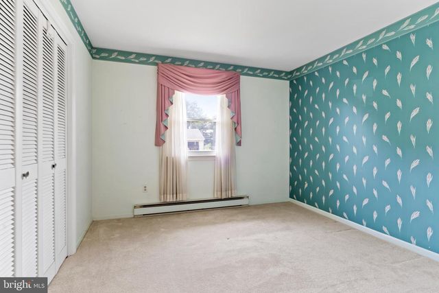936 EMILY DR, Mechanicsburg, PA 17055