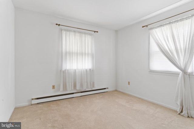 936 EMILY DR, Mechanicsburg, PA 17055