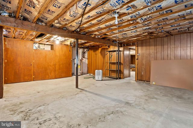 936 EMILY DR, Mechanicsburg, PA 17055