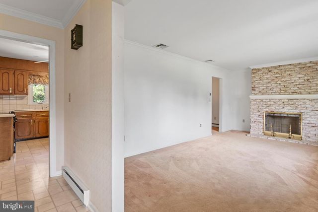 936 EMILY DR, Mechanicsburg, PA 17055