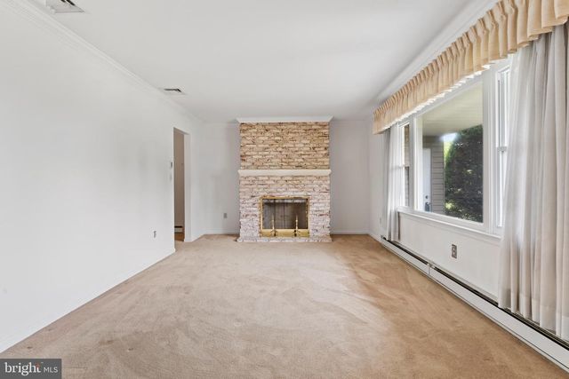 936 EMILY DR, Mechanicsburg, PA 17055