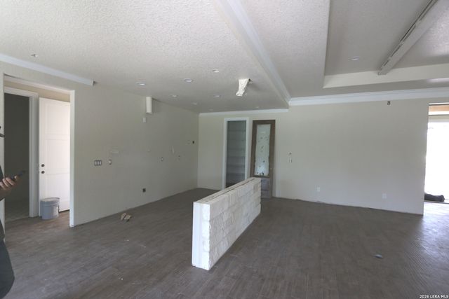1114 HUMMINGBIRD LN, Adkins, TX 78101
