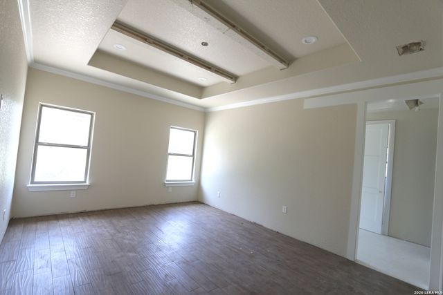 1114 HUMMINGBIRD LN, Adkins, TX 78101