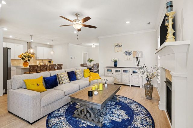 110 Nelson St, Gallatin, TN 37066