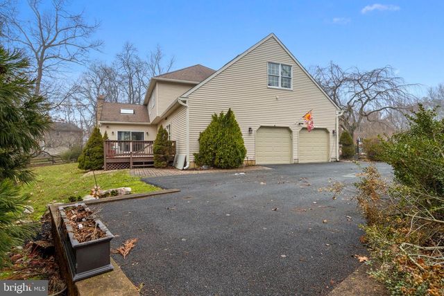 7 EMMA DR, Wilmington, DE 19810