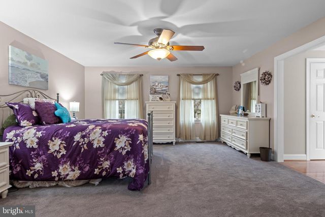 7 EMMA DR, Wilmington, DE 19810