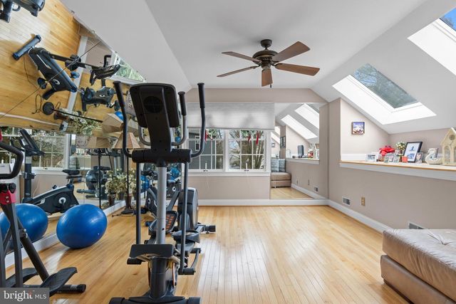 7 EMMA DR, Wilmington, DE 19810