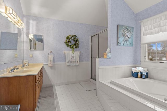 7 EMMA DR, Wilmington, DE 19810