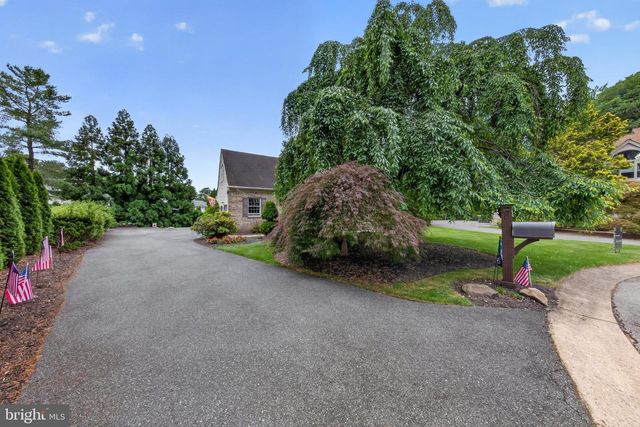 7 EMMA DR, Wilmington, DE 19810