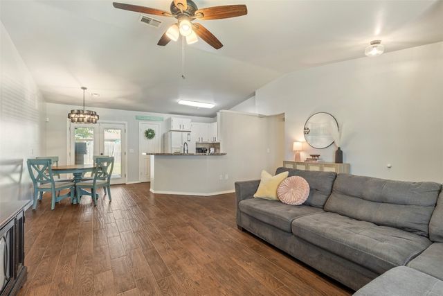 12281 SW 11th Street, Yukon, OK 73099