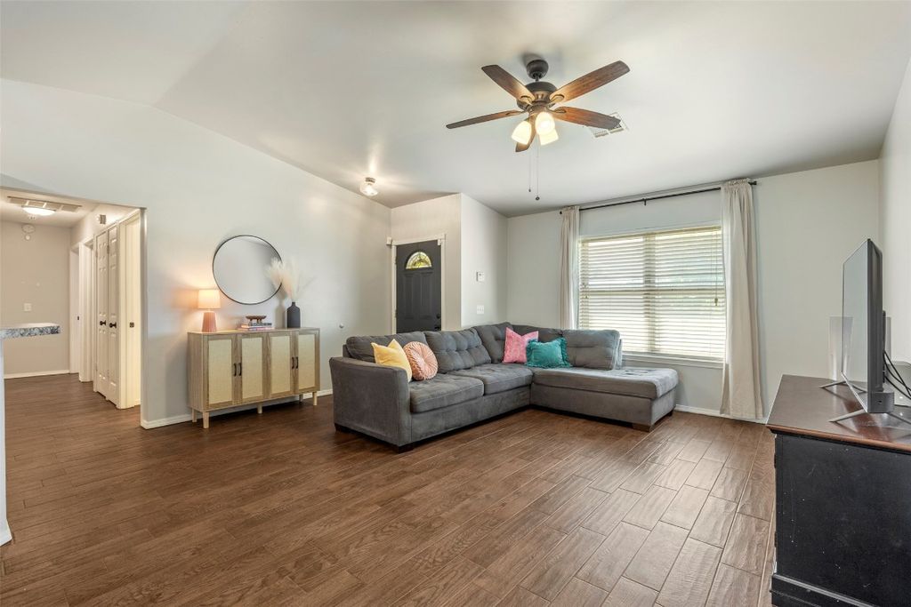 12281 SW 11th Street, Yukon, OK 73099