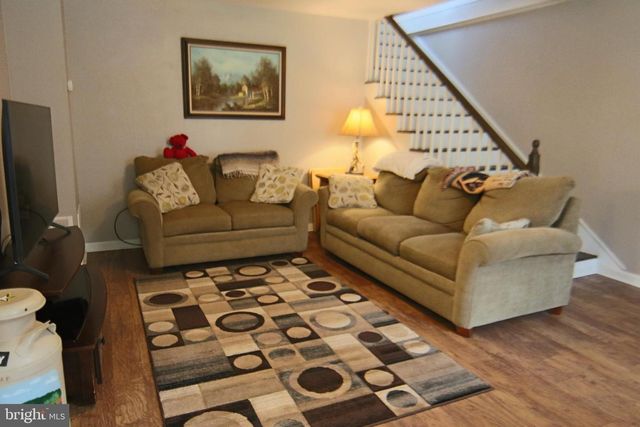 2147 JERICHO RD, New Bloomfield, PA 17068