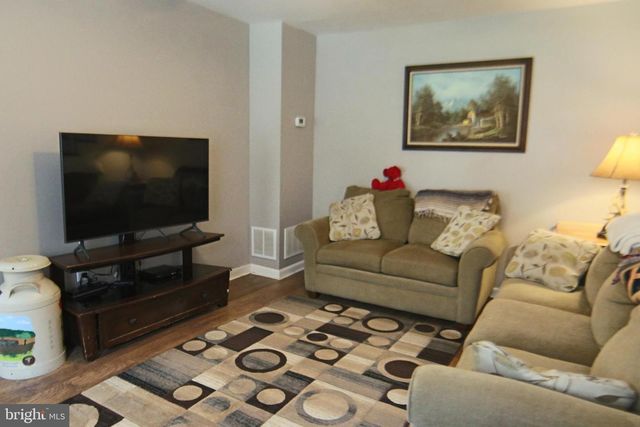 2147 JERICHO RD, New Bloomfield, PA 17068