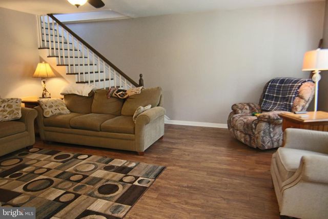 2147 JERICHO RD, New Bloomfield, PA 17068