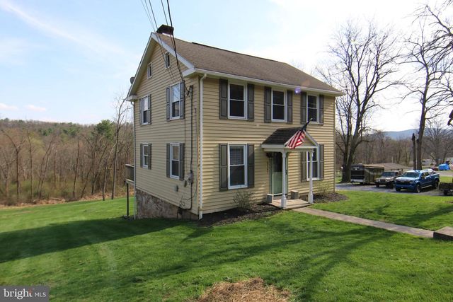 2147 JERICHO RD, New Bloomfield, PA 17068