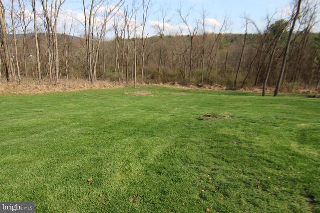 2147 JERICHO RD, New Bloomfield, PA 17068