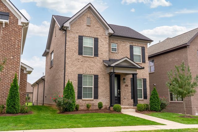 1141 Kennesaw Blvd, Gallatin, TN 37066