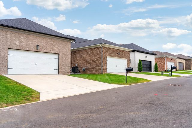 1141 Kennesaw Blvd, Gallatin, TN 37066