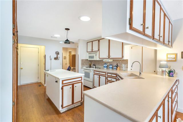 3 Wave Court, Salem, SC 29676