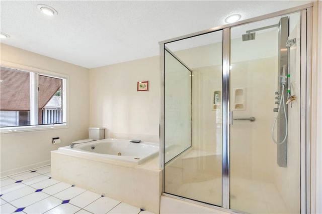3 Wave Court, Salem, SC 29676