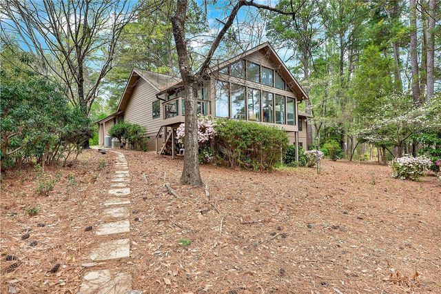 3 Wave Court, Salem, SC 29676