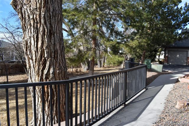 1030 W 112th Avenue 204, Northglenn, CO 80234