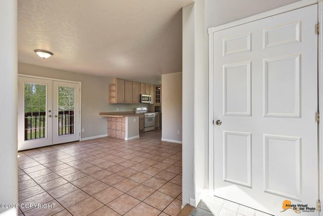 3040 N Seagull Drive, Palmer, AK 99645