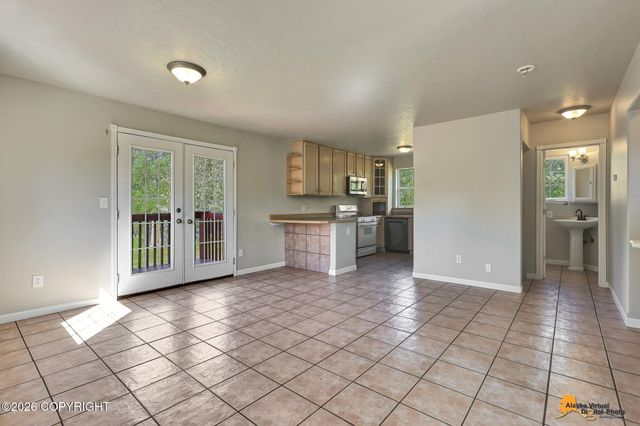 3040 N Seagull Drive, Palmer, AK 99645