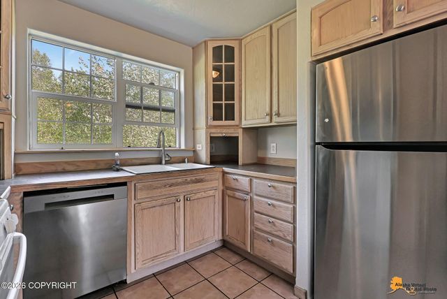 3040 N Seagull Drive, Palmer, AK 99645