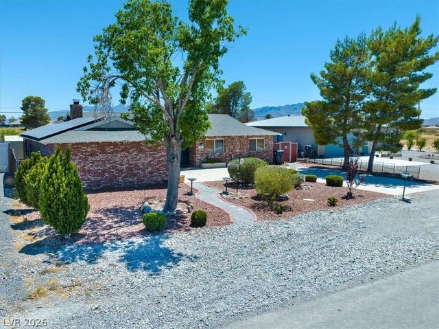 101 Comstock Street, Pahrump, NV 89048