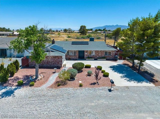 101 Comstock Street, Pahrump, NV 89048