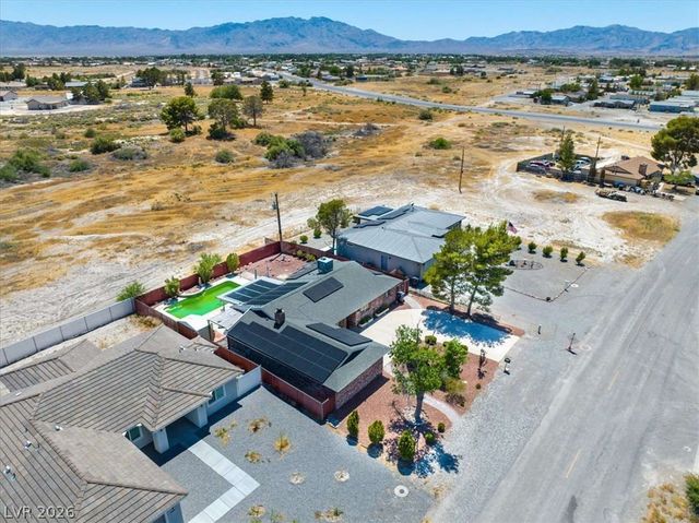 101 Comstock Street, Pahrump, NV 89048