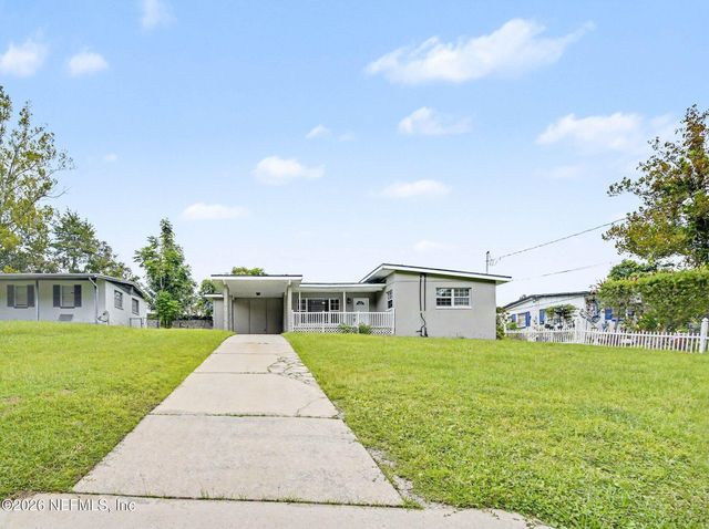 8061 DELAROCHE Drive, Jacksonville, FL 32210