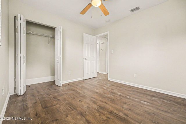 8061 DELAROCHE Drive, Jacksonville, FL 32210