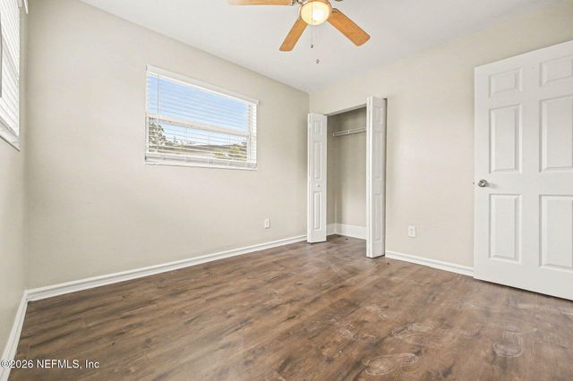 8061 DELAROCHE Drive, Jacksonville, FL 32210