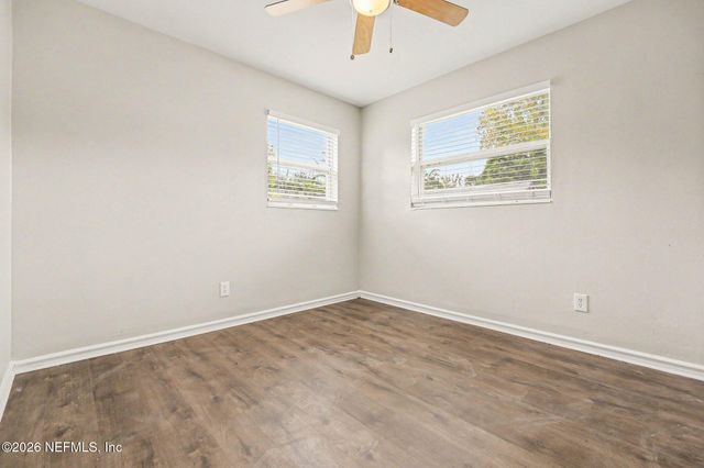 8061 DELAROCHE Drive, Jacksonville, FL 32210