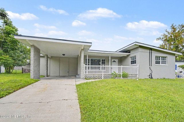8061 DELAROCHE Drive, Jacksonville, FL 32210