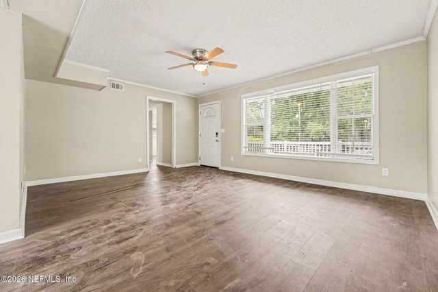 8061 DELAROCHE Drive, Jacksonville, FL 32210