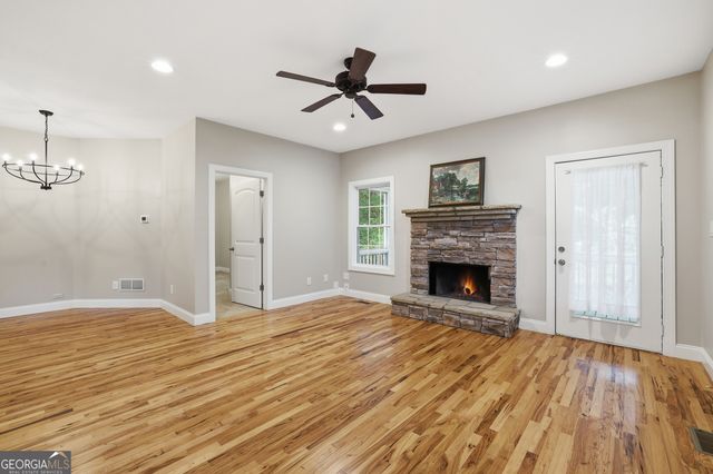 9178 Skitts Mountain Drive, Clermont, GA 30554