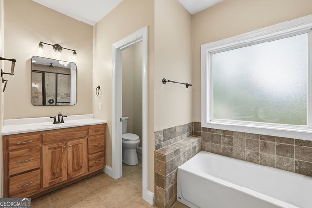 9178 Skitts Mountain Drive, Clermont, GA 30554
