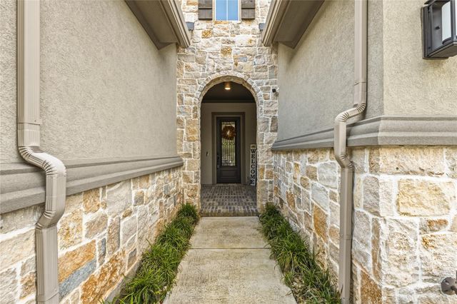 231 Bee Balm Court, Conroe, TX 77304