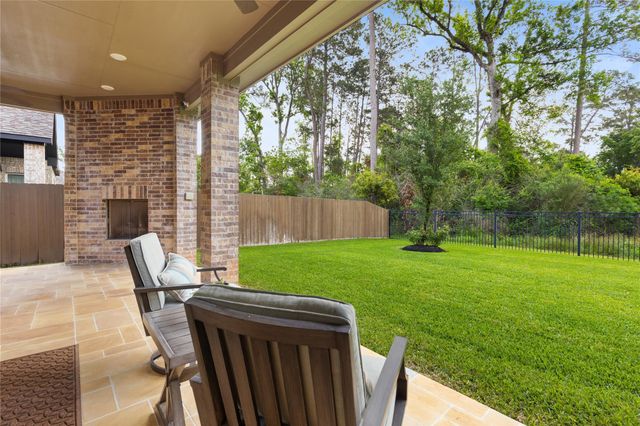 231 Bee Balm Court, Conroe, TX 77304