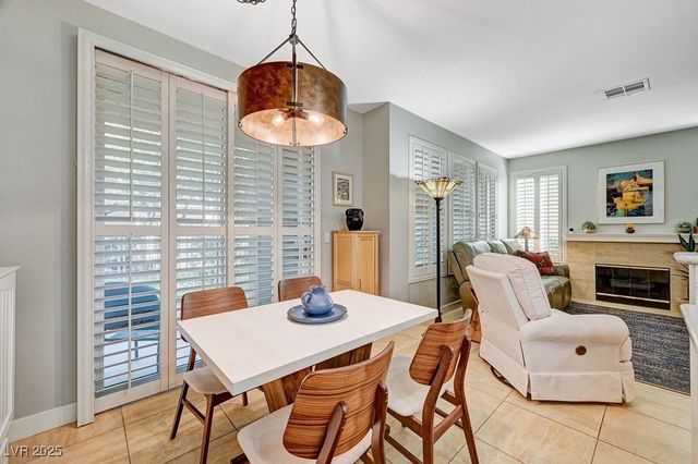 251 South Green Valley Parkway 2814, Henderson, NV 89012