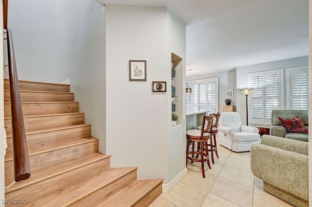 251 South Green Valley Parkway 2814, Henderson, NV 89012