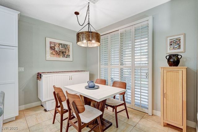 251 South Green Valley Parkway 2814, Henderson, NV 89012