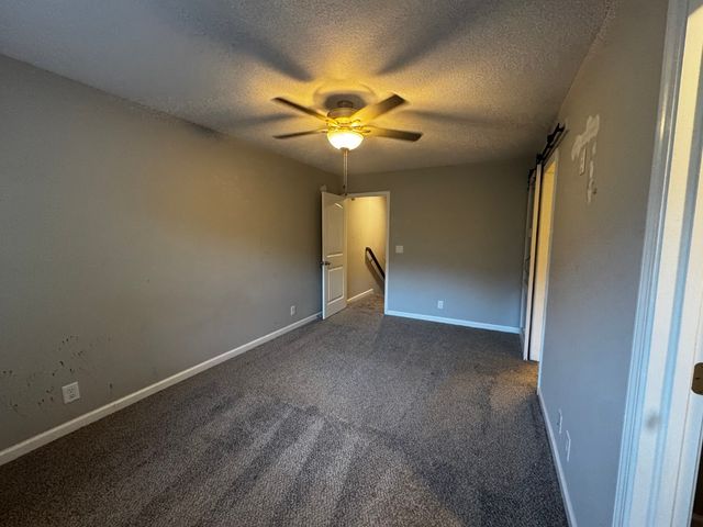 228 Woodland Valley Ln, Clarksville, TN 37040