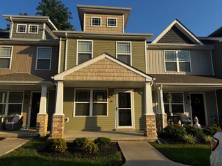 228 Woodland Valley Ln, Clarksville, TN 37040