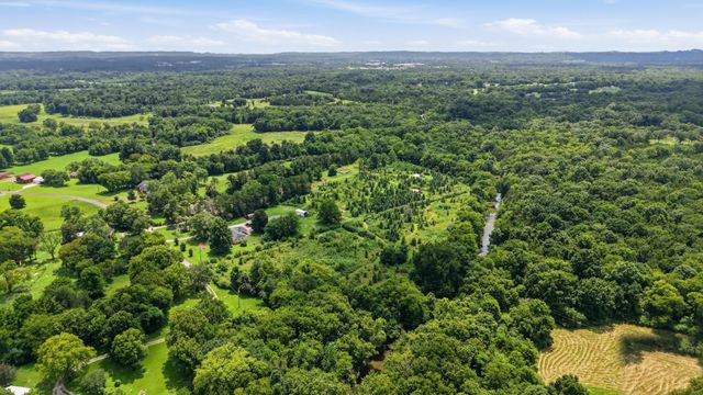 1830 McBride Rd, Lewisburg, TN 37091