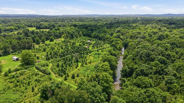 1830 McBride Rd, Lewisburg, TN 37091
